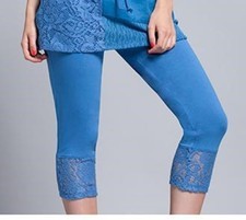 Maloka Rosette Cropped Legging