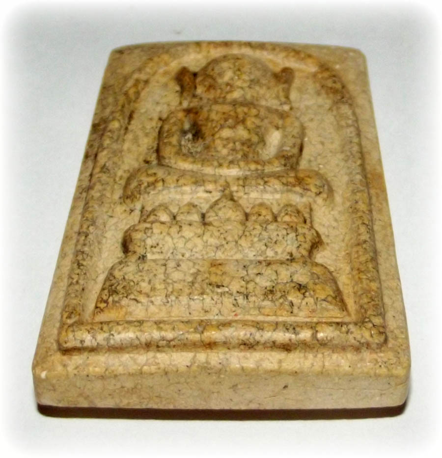 Pra Somdej Kaiser Jumbo 5.4 x 3.3 Cm - Pim Ok Krut Sian Badtr - Nuea Krabueang Dtaek Lai Nga - Wat Arun 2554 BE Pra Somdej Kaiser Jumbo 5.4 x 3.3 Cm - Pim Ok Krut Sian Badtr - Nuea Krabueang Dtaek Lai Nga - Wat Arun 2554 BE