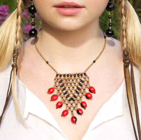Awajún Beaded Necklace aka Adeli Net Pendant Awajún Beaded Necklace aka Adeli Net Pendant