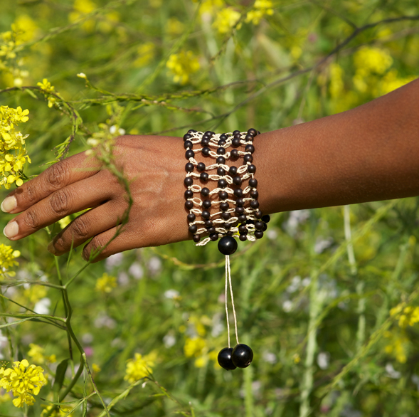 Kango Beaded Bracelet Narrow Kango Beaded Bracelet Narrow